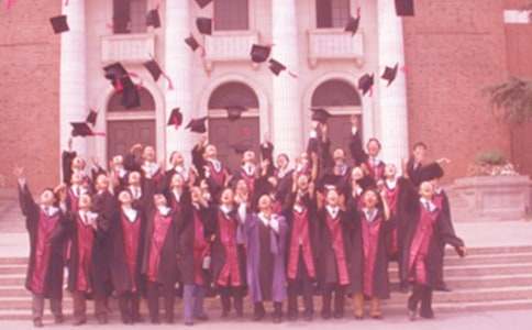 大学毕业生自我鉴定(必备12篇)