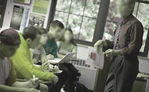 ��ʦ��ְ���淶��15ƪ