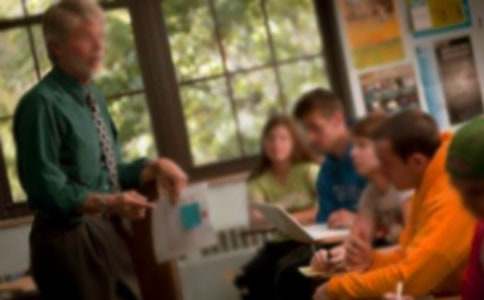 ���ȣ�д����ʦ�ı�����