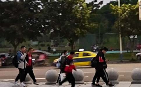 中学生承诺书模板八篇