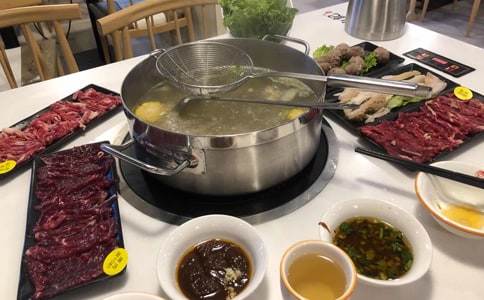 火锅店的工作总结