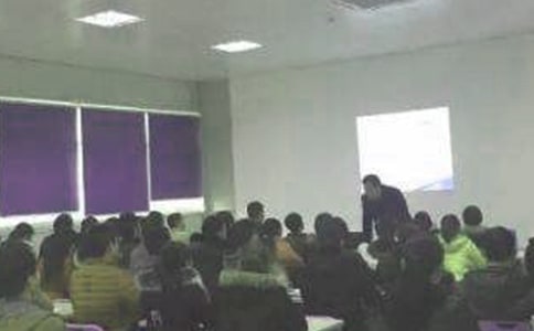 护士长个人竞聘述职报告